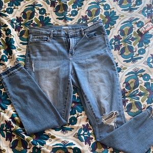 Old Navy Curvy Skinny Jeans